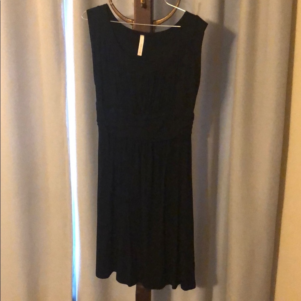 Black cotton dress